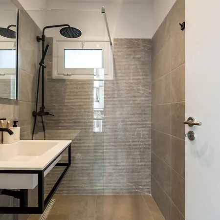 Ranny House * Atena